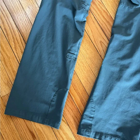 REI Women's Size 0 Hiking Pants (2 pairs!) - Picture 10 of 10
